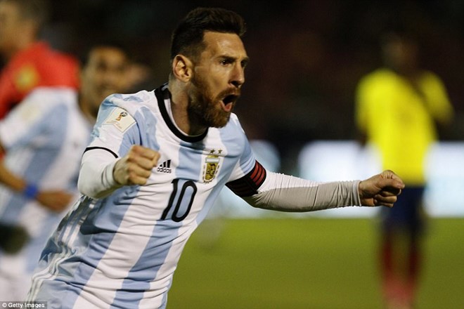 Messi lập hat-trick đưa Argentina vào vòng chung kết World Cup 2018