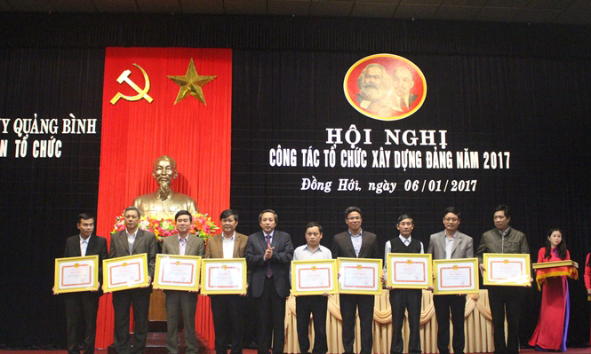 Ngành Tổ chức xây dựng Đảng và những bước trưởng thành vượt bậc