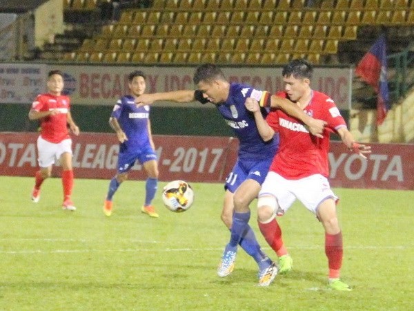 Chơi hay hơn, Becamex Bình Dương vẫn để thua Than Quảng Ninh