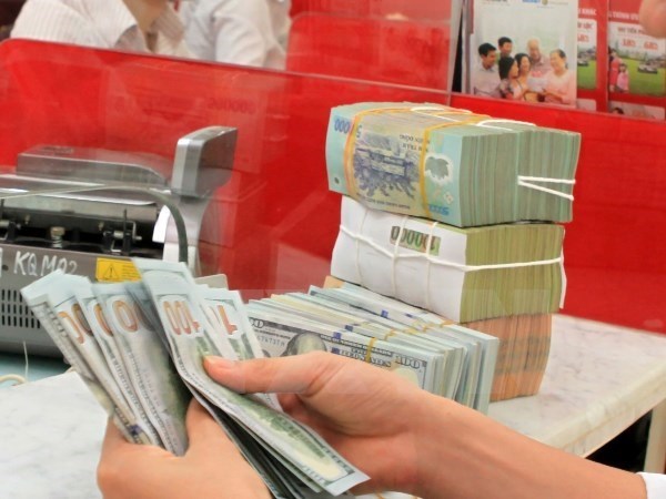 Áp lực tăng trưởng tín dụng có đẩy lãi suất ngân hàng tăng trở lại?