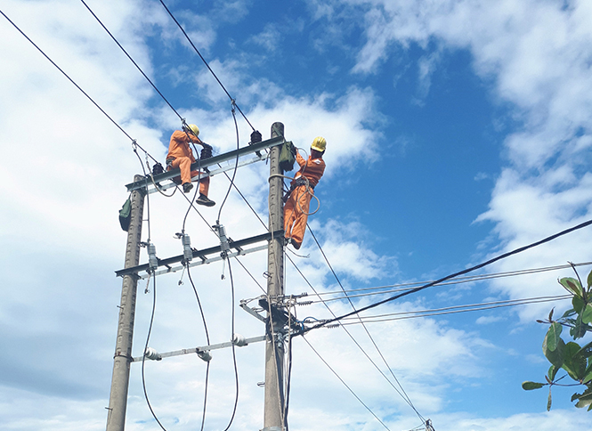 Công ty Điện lực Quảng Bình: Cung ứng gần 700 triệu kWh điện thương phẩm