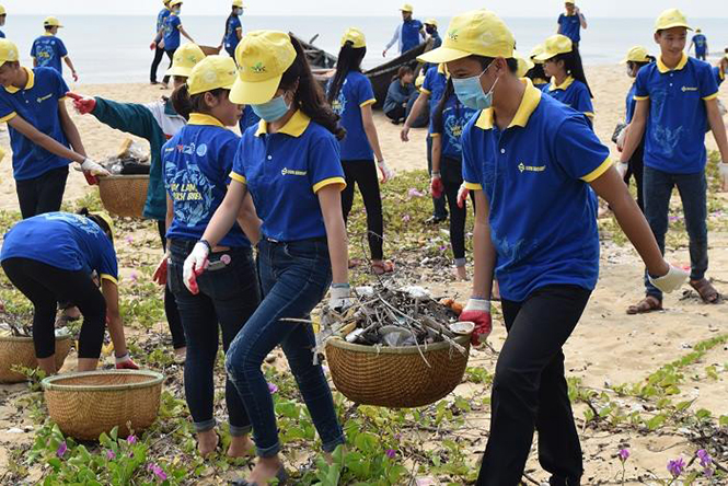 Thanh niên xung kích bảo vệ môi trường