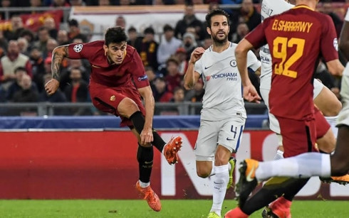 Chelsea gục ngã trên sân của AS Roma, mất ngôi đầu bảng C