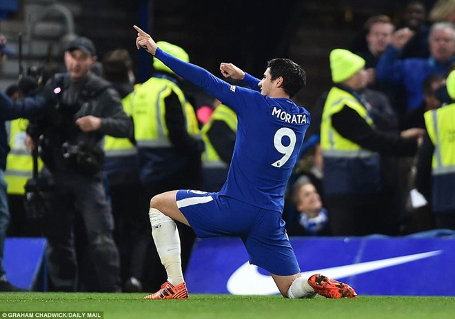 Alvaro Morato "nổ súng," Chelsea đánh bại Manchester United