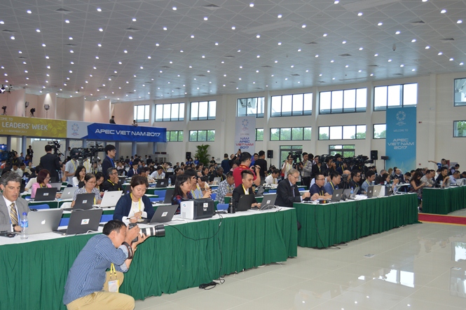 Họp báo kết thúc hội nghị tổng kết quan chức cao cấp APEC