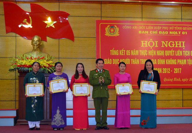 Xây dựng các mô hình, câu lạc bộ trong các cấp Hội phụ nữ về phong trào bảo vệ an ninh Tổ quốc