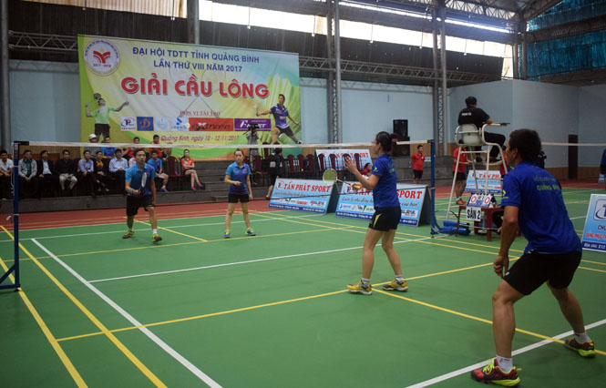 Khai mạc giải cầu lông Đại hội TDTT toàn tỉnh năm 2017
