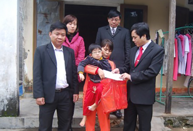 Nỗ lực chăm lo đời sống vật chất và tinh thần cho đoàn viên công đoàn