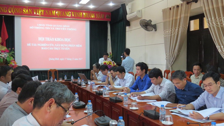 Hội thảo nghiên cứu và xây dựng phần mềm báo cáo trực tuyến