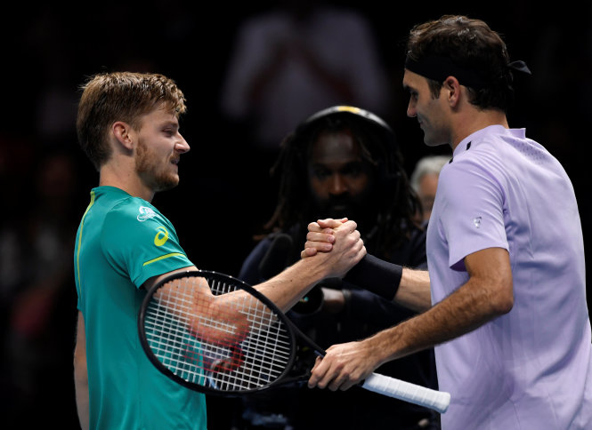 Đánh bại Federer, Goffin gặp Dimitrov ở chung kết ATP Finals