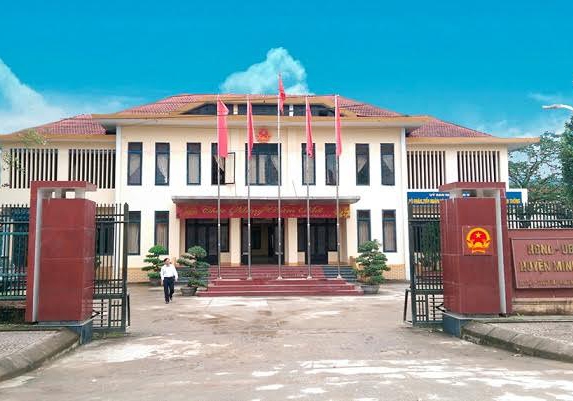 Miễn nhiệm chức danh Chủ tịch UBND huyện Minh Hóa