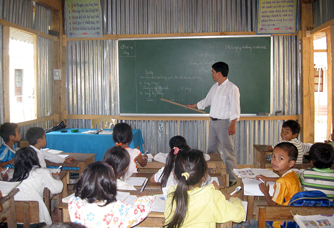 Xã Trọng Hóa: Nhìn lại việc dạy và học lớp 'đẩy'