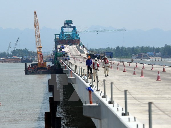 Vốn đầu tư thực hiện từ ngân sách Nhà nước đạt gần 253.000 tỷ đồng
