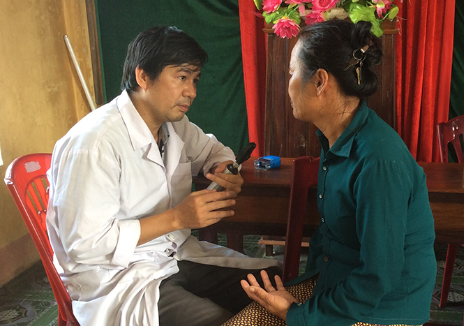 Đẩy mạnh chăm sóc sức khỏe người cao tuổi