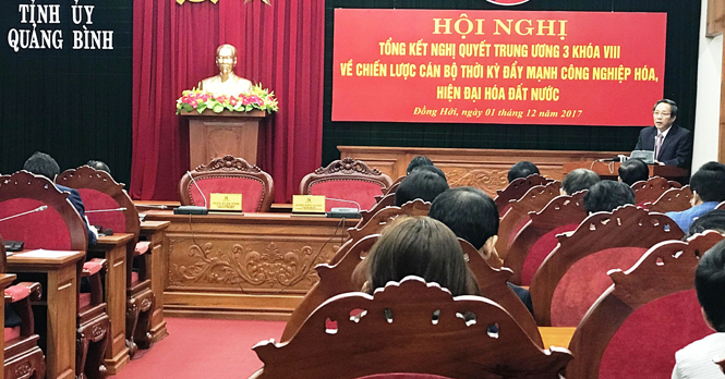 Nâng cao công tác cán bộ thời kỳ đẩy mạnh công nghiệp hóa, hiện đại hóa đất nước
