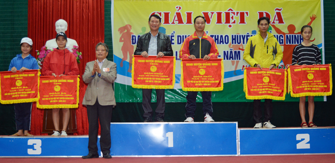 Quảng Ninh tổ chức giải việt dã truyền thống năm 2017