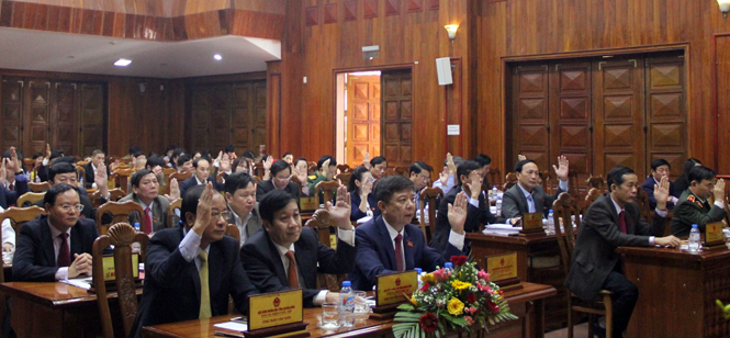 Thảo luận, thông qua các nghị quyết và bế mạc kỳ họp