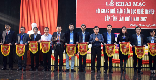Khai mạc hội giảng nhà giáo giáo dục nghề nghiệp cấp tỉnh năm 2017