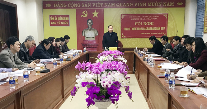 Xây dựng người cán bộ, công chức, viên chức "Trung thành, sáng tạo, tận tụy, gương mẫu"