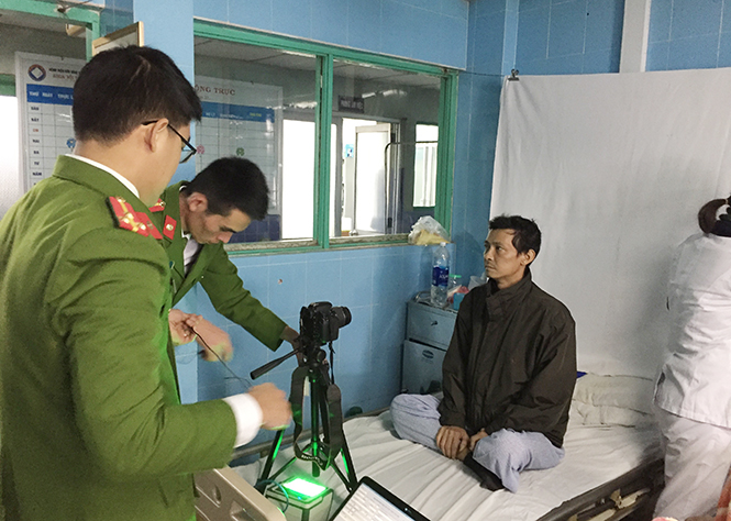 Cấp thẻ căn cước công dân ngay tại giường bệnh
