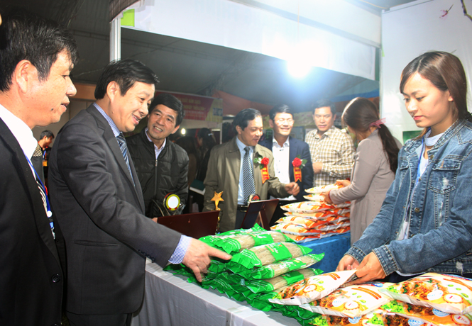Khai mạc hội chợ Xuân Mậu Tuất 2018