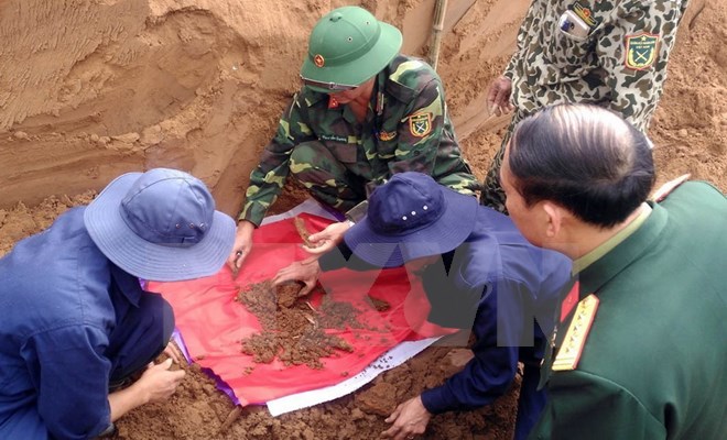 Quảng Trị: Cất bốc 40 hài cốt liệt sỹ tại bờ sông Thạch Hãn