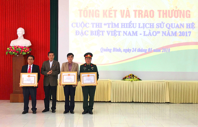 Tổng kết và trao giải cuộc thi "Tìm hiểu lịch sử quan hệ đặc biệt Việt Nam-Lào"