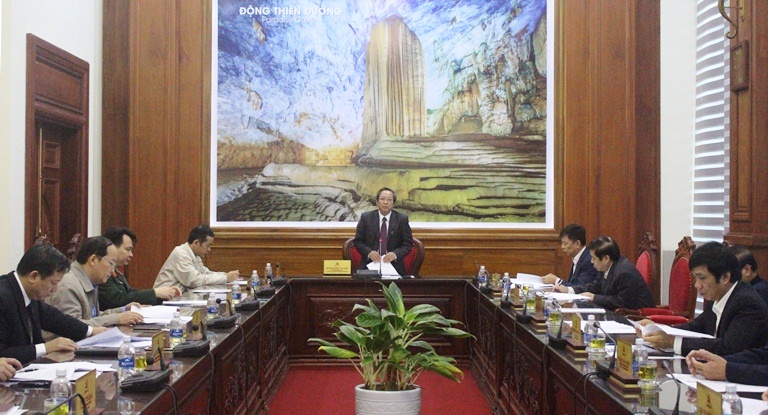 Thông qua các chương trình, kế hoạch thực hiện Nghị quyết Trung ương 6 (khóa XII)