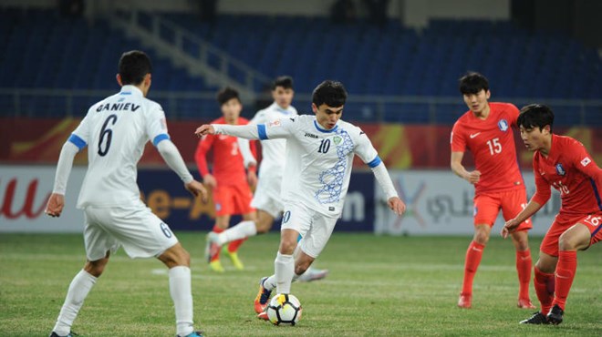 Huấn luyện viên Park Hang-seo thừa nhận "đau đầu" với U23 Uzbekistan