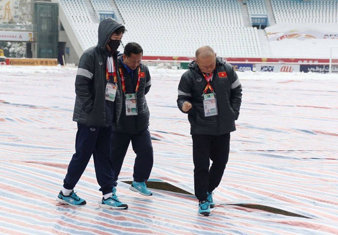 U23 Việt Nam và U23 Uzbekistan đã đến sân, vẫn đá chung kết