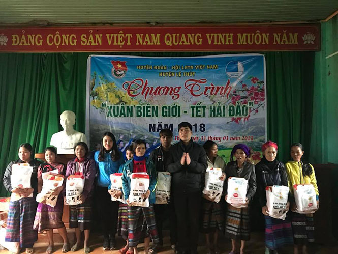 'Xuân biên giới - Tết hải đảo'