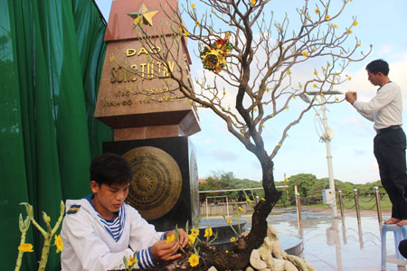 Thư xuân gửi mẹ vùng bão lũ