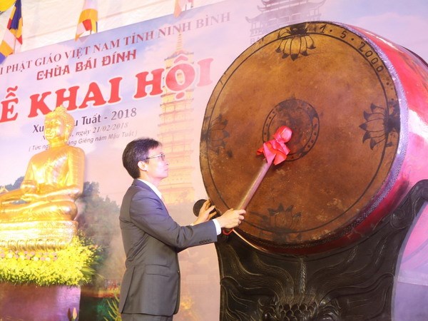 Phó Thủ tướng Vũ Đức Đam dự lễ khai hội chùa Bái Đính