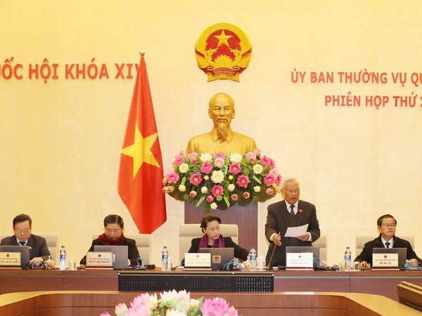 Chất vấn hai nhóm vấn đề tại Phiên họp thứ 22 của Ủy ban Thường vụ Quốc hội