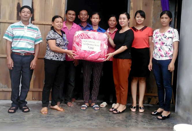 Hỗ trợ, giúp đỡ 22.970 phụ nữ nghèo