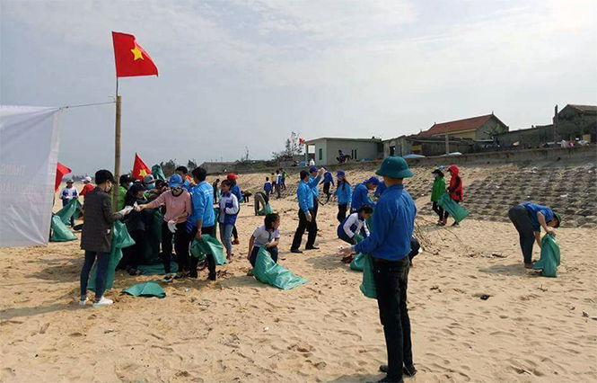 Huyện đoàn Bố Trạch: Tuyên truyền chủ quyền biển đảo