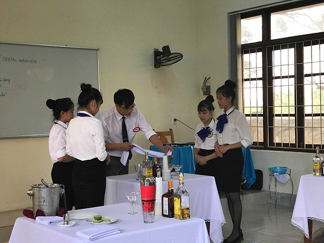 Trường trung cấp Kinh tế Quảng Bình: 40 năm đổi mới và phát triển