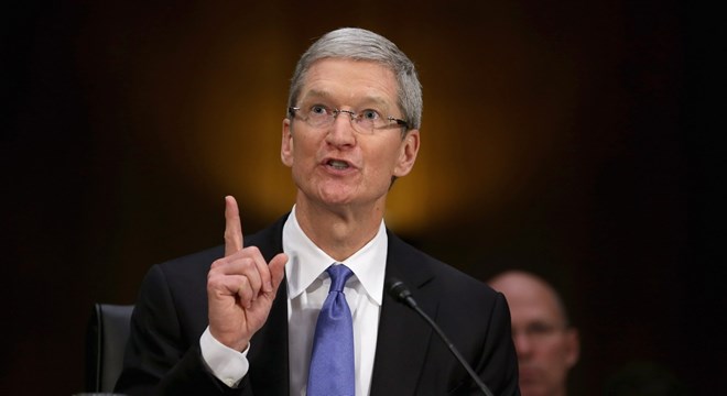 CEO Apple kêu gọi kiểm soát dùng dữ liệu cá nhân sau bê bối Facebook