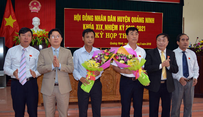 Bầu bổ sung chức danh Phó Chủ tịch UBND huyện Quảng Ninh