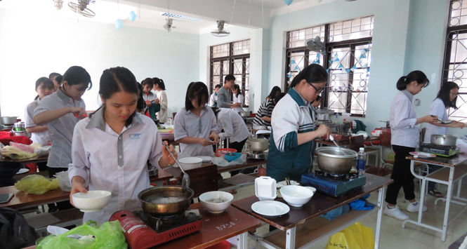 Hơn 22.400 học sinh dự thi nghề phổ thông năm học 2017-2018