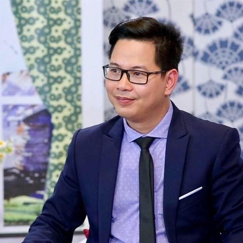 Bố mẹ khen cũng có thể tạo áp lực cho con?