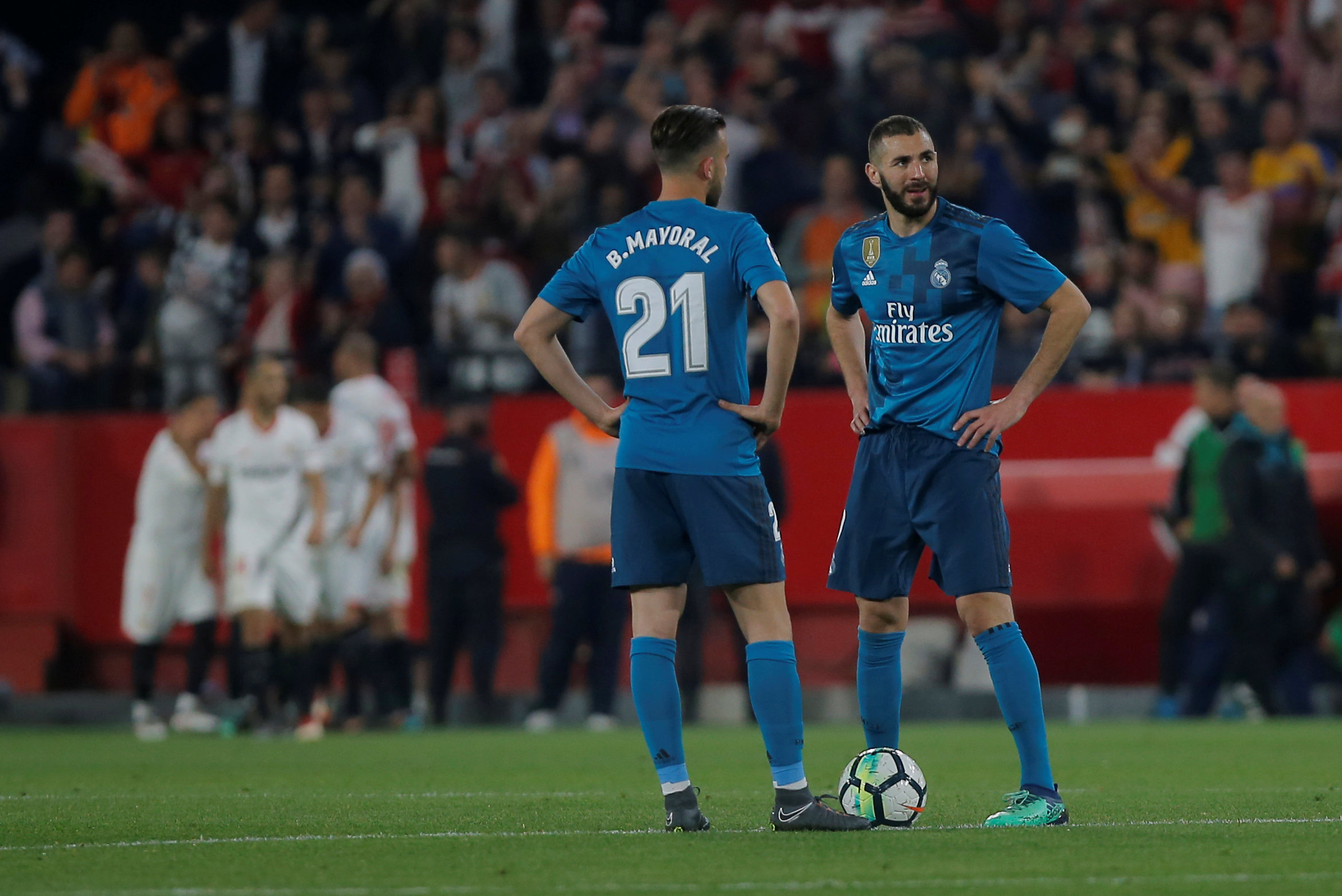 Điểm tin sáng 10-5: Real gục ngã trước Sevilla