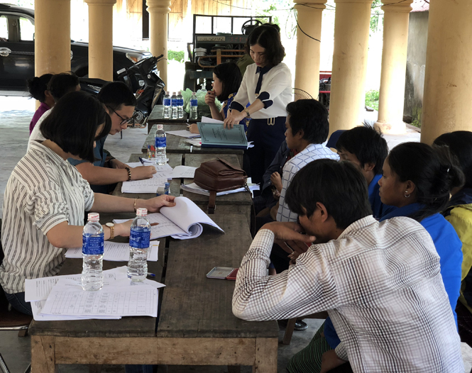 Hướng dẫn lập hồ sơ về hộ tịch, quốc tịch vùng biên giới Quảng Bình và Khăm Muộn, Sạ-vẳn-na-khệt