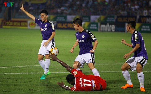 Thể thao 24h: Hà Nội FC giành vé bán kết, bầu Hiển thưởng nửa tỉ