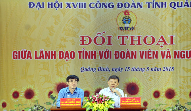 Đối thoại giữa lãnh đạo tỉnh và đoàn viên, người lao động