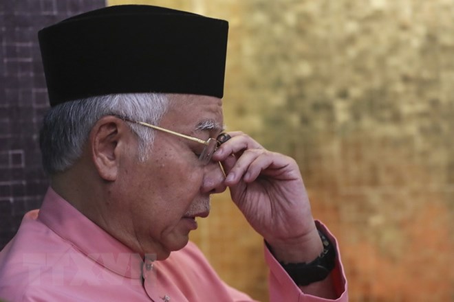Ủy ban chống tham nhũng Malaysia triệu tập cựu Thủ tướng Razak