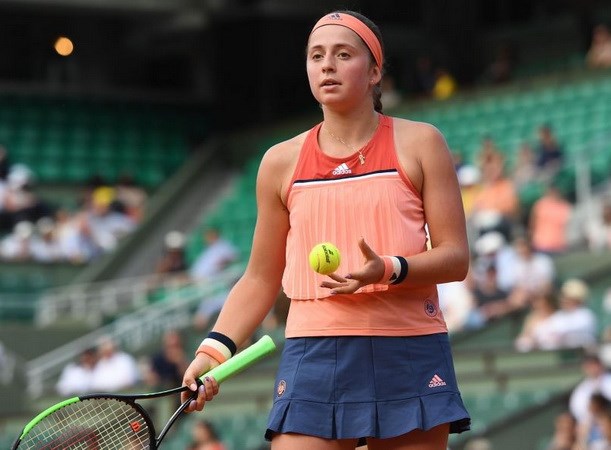 Địa chấn tại Roland Garros: Nhà vô địch bị loại ở trận ra quân