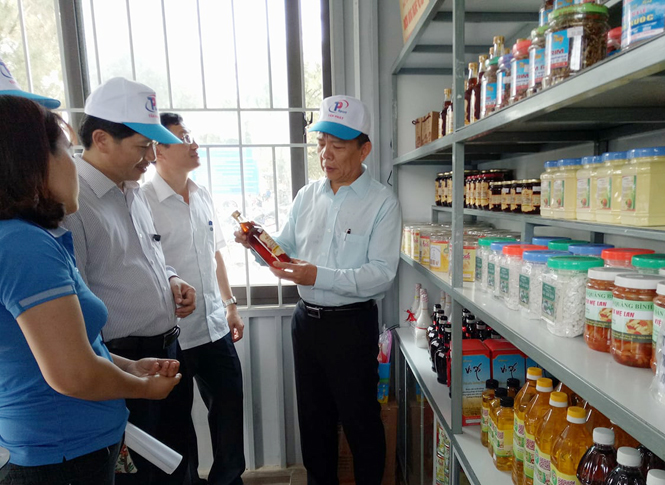 Bảo đảm quyền lợi người tiêu dùng