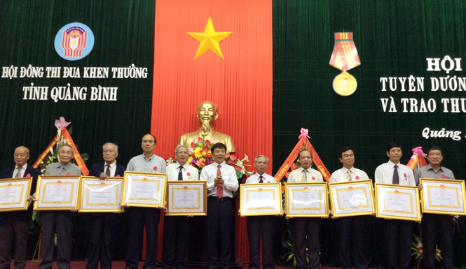 Thi đua yêu nước vừa là động lực, vừa là mục tiêu phát triển kinh tế-xã hội tỉnh nhà