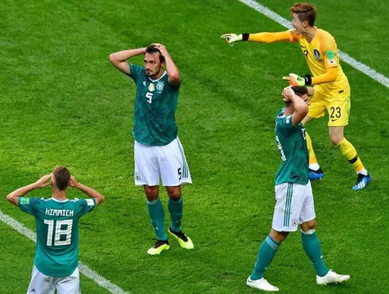 Đức không thoát khỏi lời nguyền World Cup thế kỷ 21!